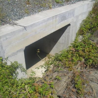 GEODETSKI RADOVI NA REKONSTRUKCIJI ŽELJEZNIČKOG PROPUSTA U NASELJU BATRINA – PRUŽNE GRAĐEVINE (2013)